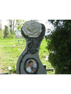 Надгробный памятник Гитара