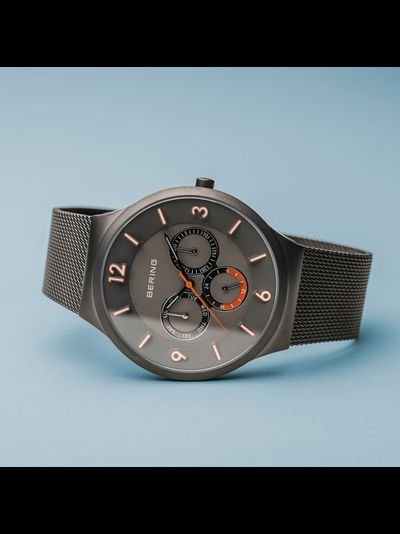 Наручные часы Bering 33441-377