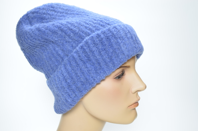 Итальянская шапка из кашемира лазурного цвета