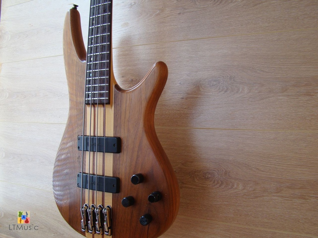 Ibanez sr store 1000 prestige