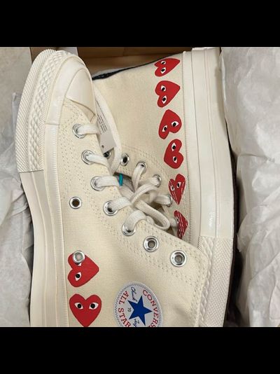 Converse Comme des Garcons Play  с сердечками белые высокие