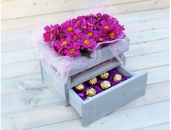 деревянный ящик для цветов и конфет