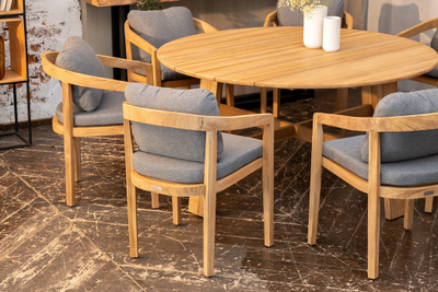 Обеденная группа из тика Vento M