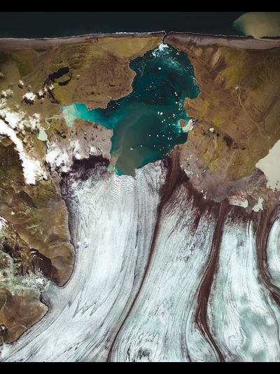 Картина обогреватель, спутниковое фото ледникового озера Йокулсарлон