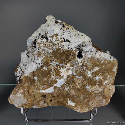 Халцедон почки, опал, на яшмовидной породе. Россия. 200*190*60мм