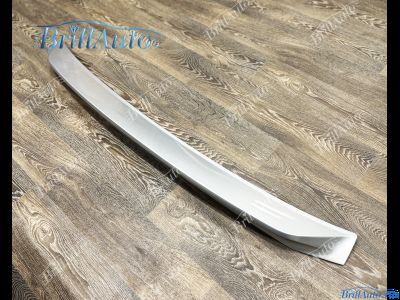 Спойлер Toyota Land Cruiser 200 07-15 серебристый 1F7