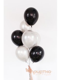 Фонтан из латексных воздушных шаров "Серо-черный"