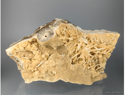 Геликтиты (кальцит). Белая Калитва. Россия. 215*120*50мм