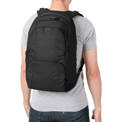 Pacsafe Metrosafe LS450 СПб