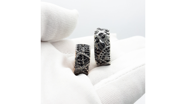 Экстравагантные обручальные кольца в готическом стиле. 