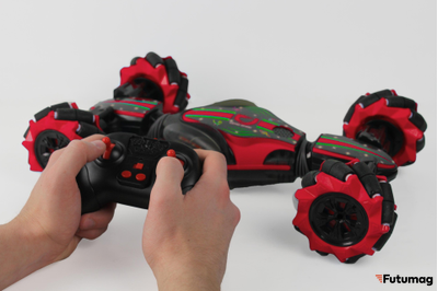 Машинка-перевертыш STUNT CAR