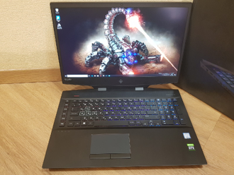 HP OMEN 17-CB0051UR ( 17.3 FHD IPS 144HZ I7-9750H RTX2060(6GB) 16GB 1TB + 512SSD )