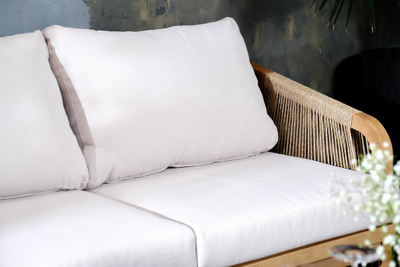 Диван 2-x местный из акации Rimini