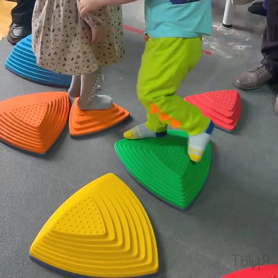 Балансировочная дорожка "Кочки" пластиковая