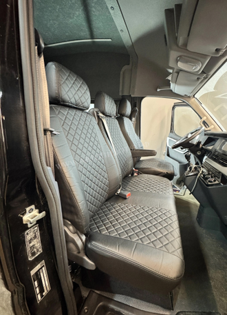 Чехлы на Dongfeng K33-561 (с 2023) [3 места]