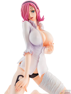 Фигурка 1/8  Рэйдзю Винсмок (Vinsmoke Reiju Ver.02)