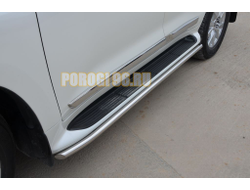 Защита штатного порога сбоку d42 для Toyota Land Cruiser 200 2015-2018