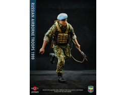 Российский десантник ВДВ в Югославии 1999 г - Коллекционная ФИГУРА 1/6 Russian Airborne Troops 1999 (UD9049) - UJINDOU