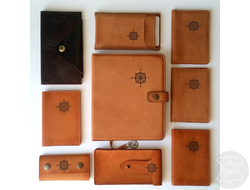 ежедневник купить, ежедневник на заказ, подарок руководителю, блокнот из кожи, кожаный ежедневник