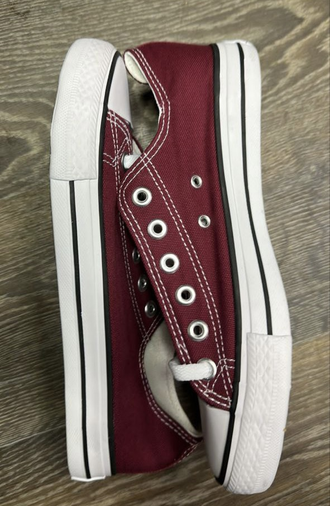 Chuck taylor all star classic maroon outlet