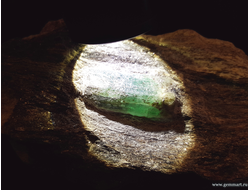 Берилл в слюдите. Россия. 145*70*45мм