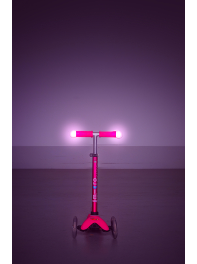 Самокат Mini Micro Deluxe Magic розовый LED