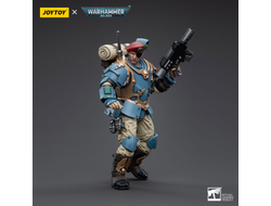 Имперская гвардия - Отпрыски Темпестус - знаменосец (Warhammer 40k) - КОЛЛЕКЦИОННАЯ ФИГУРКА 1/18 Astra Militarum Tempestus Scions Command Squad Banner Bearer (JT5130) - JOYTOY