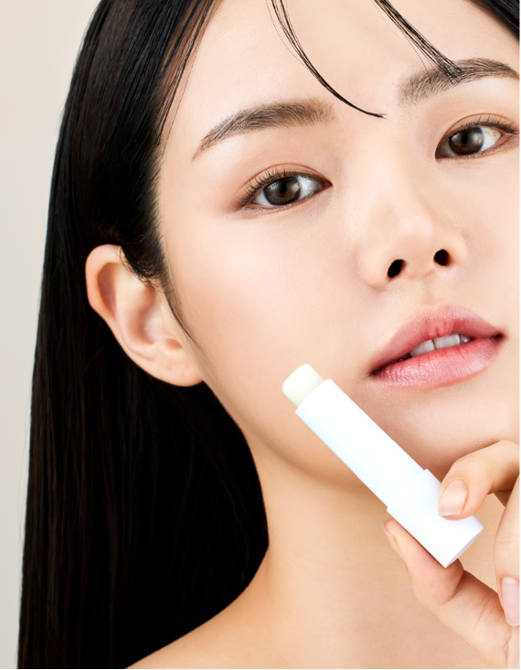 АТОМИ БАЛЬЗАМ ДЛЯ ГУБ