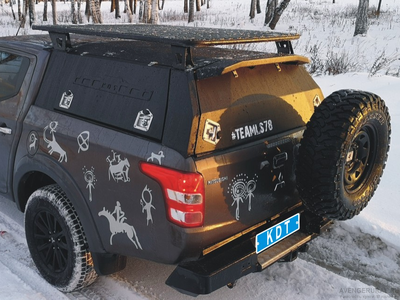 Кунг экспедиционный 3-дверный KDT на Mitsubishi L200 2015+ цвет коричневый C06