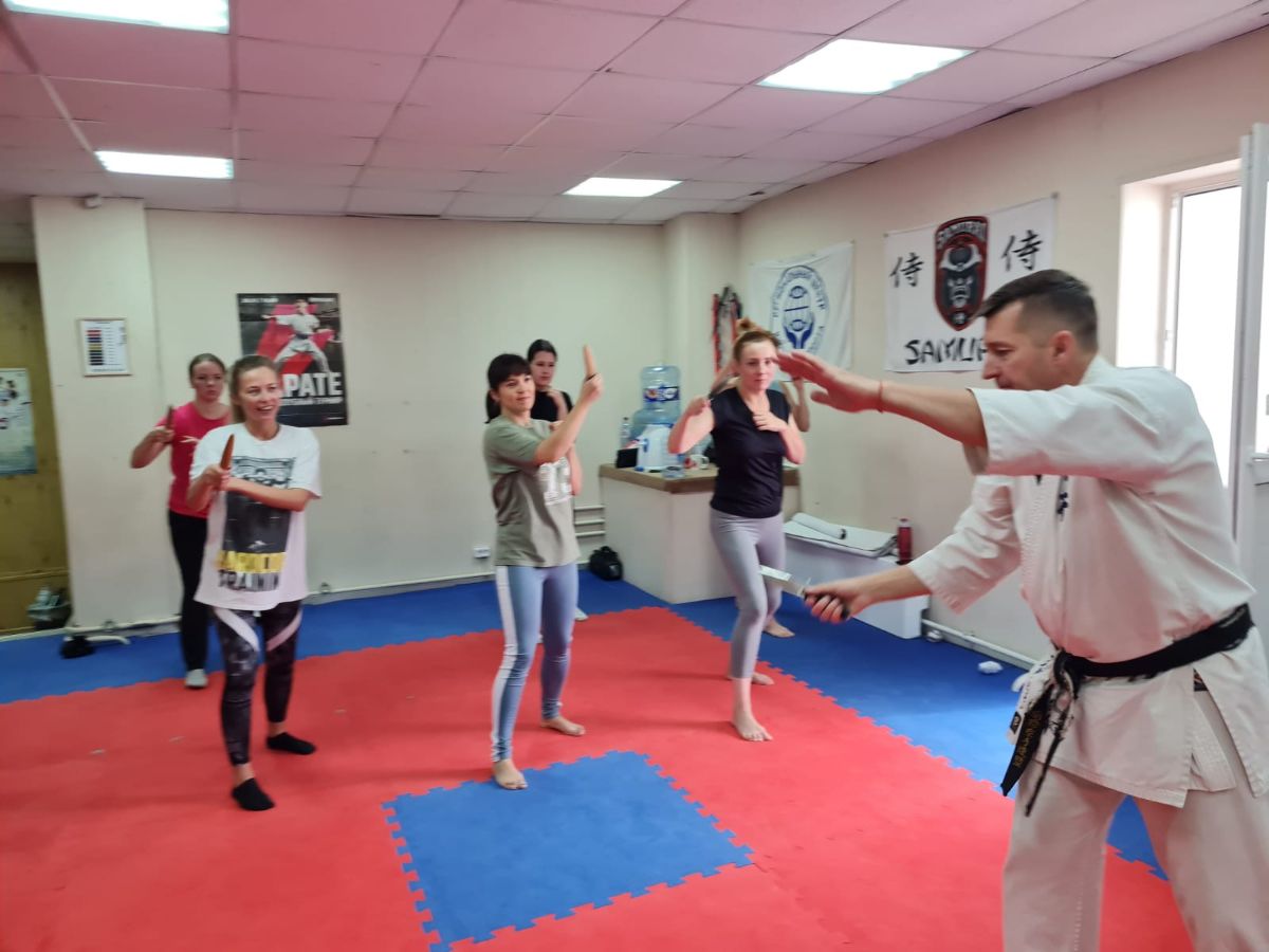 Мастер-класс &laquo;Основы ножевого боя&raquo; в Екатеринбурге: клуб Самурай в Академическом