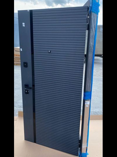 ЙОШКАР-ОЛА (РОССИЯ) ФЕРРОНИ. КОЛОРАДО 90 мм, БЕТОН ГРАФИТ/ ВЕЛЮР БЕЛЫЙ СОФТ