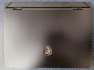 НОВЫЙ MSI Raider A18 HX A9WJG-024RU ( 18.0 Ultra HD IPS 120Hz Ryzen 9 9955HX3D RTX5090 175 Вт 64Gb  2TB SSD )