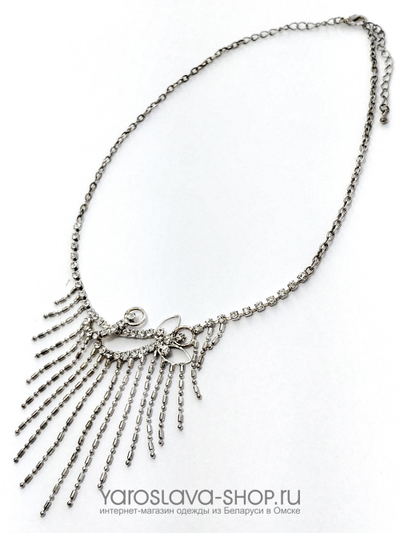 Колье под серебро со стразами