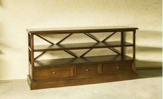 Тумба под ТВ и технику с 3 нижними ящиками на цоколе.