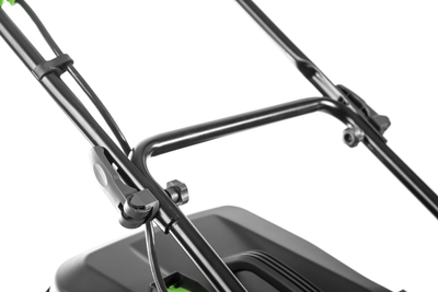 складывание рукоятки Greenworks G40LM49DB