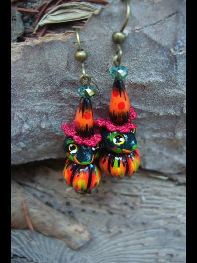 "Колыбельная с острова Кваковки", волшебные серьги с лягушками, тыковками и хрустальными бусинами