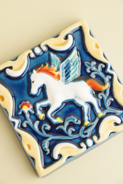 Пегас цветной (керамическая плитка)