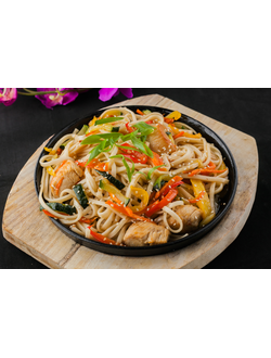 Яки Удон с курицей (370 г.)