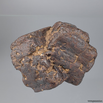 Лимонит по пириту. Южный Урал. Россия. 47*36*35мм