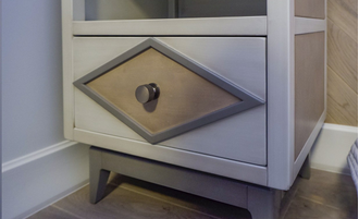 Тумба с ящиком и нишей, в стиле 50-х.