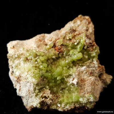 Пироморфит на породе. Китай.  41*45*17мм