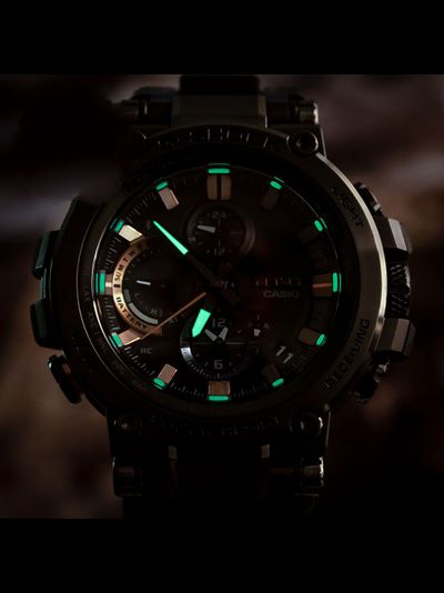 Часы Casio G-Shock MTG-B1000BD-1A