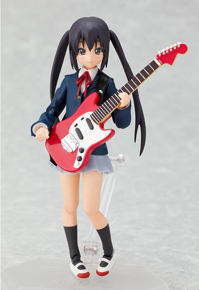 Фигурка фигма Адзуса Накано (figma Nakano Azusa School Uniform Ver.)