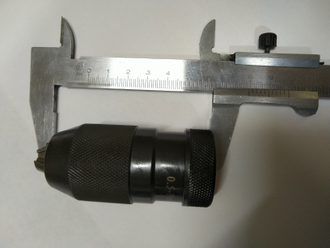 Патрон сверлильный самозажимной 0,5-8 мм В12