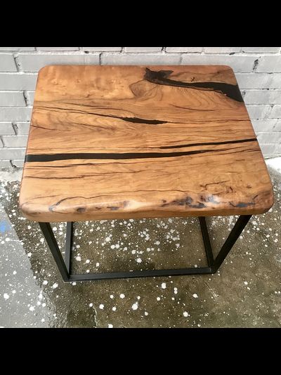 столик журнальный из слэба карагача