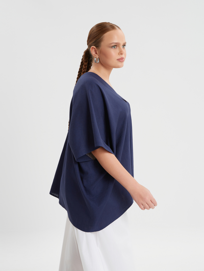 Топ свободный с угловым вырезом