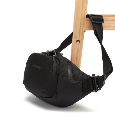 Pacsafe venturesafe x sling pack sales