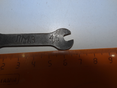 Ключ ЛМЗ ( 8-4.5)