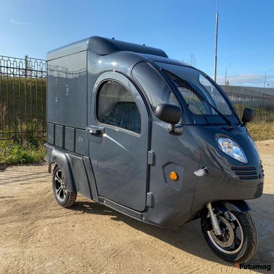 Трицикл грузовой GreenCamel Тендер E1200 (72V 2500W 84Ah) кабина, BOX, понижающая Тесла