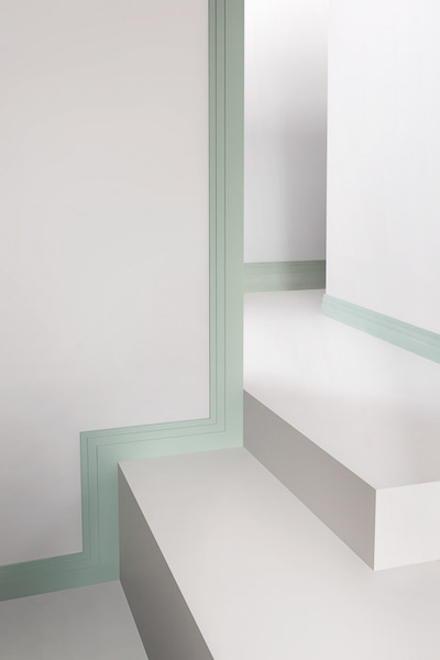 Напольный плинтус из дюрополимера Orac Decor - Modern (Орак Декор - Модерн) SX180